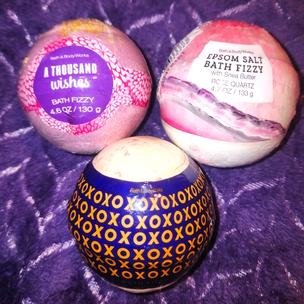 Brand New Bath and Body Works Bath Fizzys